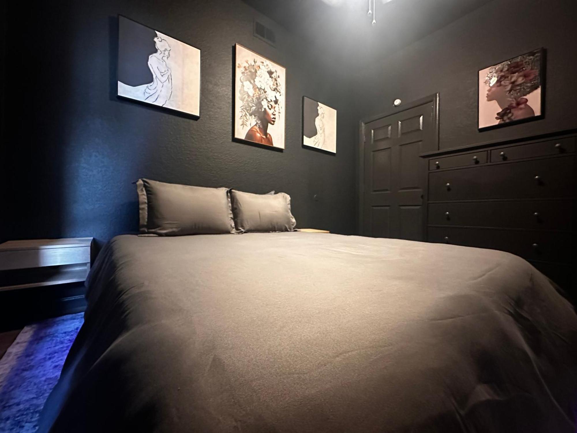 Chic Private Near Downtown & Little Italy Homestay San Diego