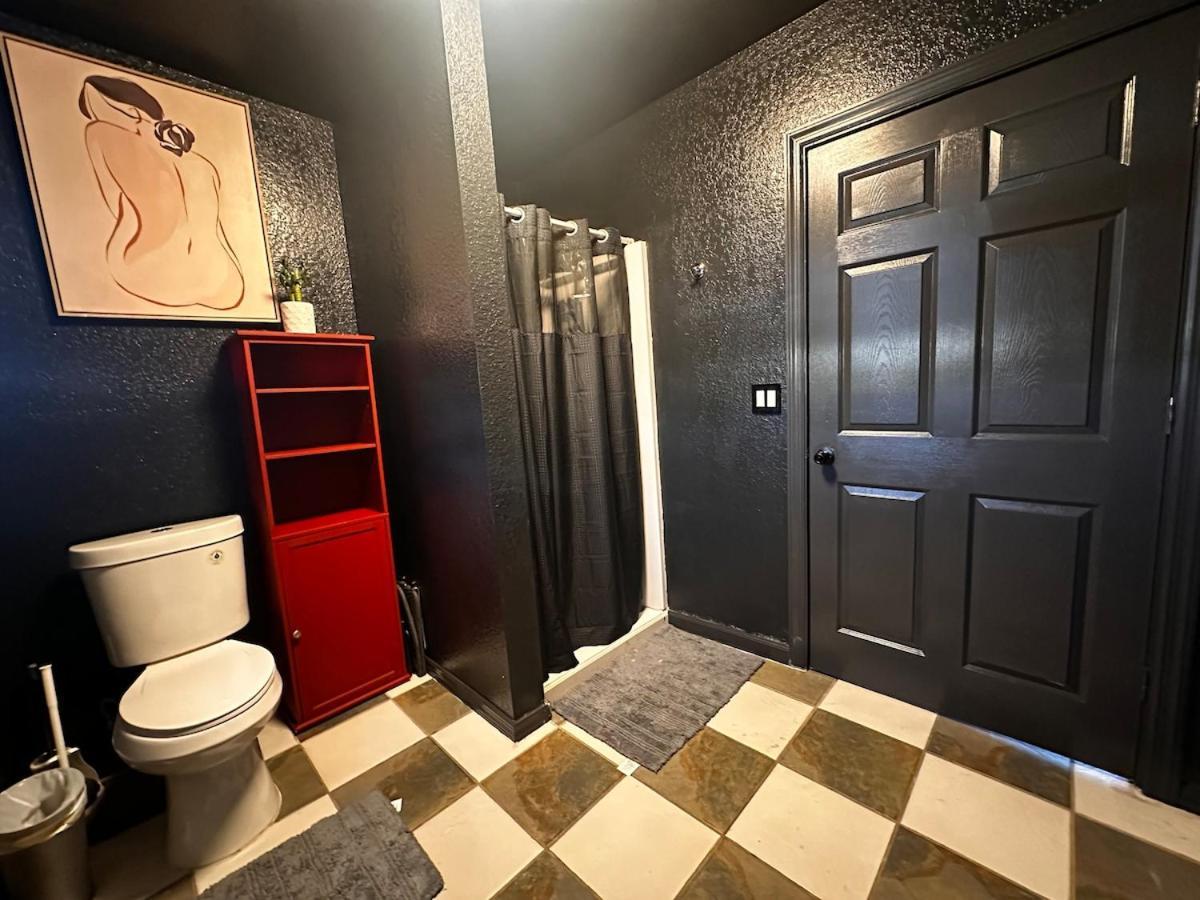 Homestay Chic Private Near Downtown & Little Italy