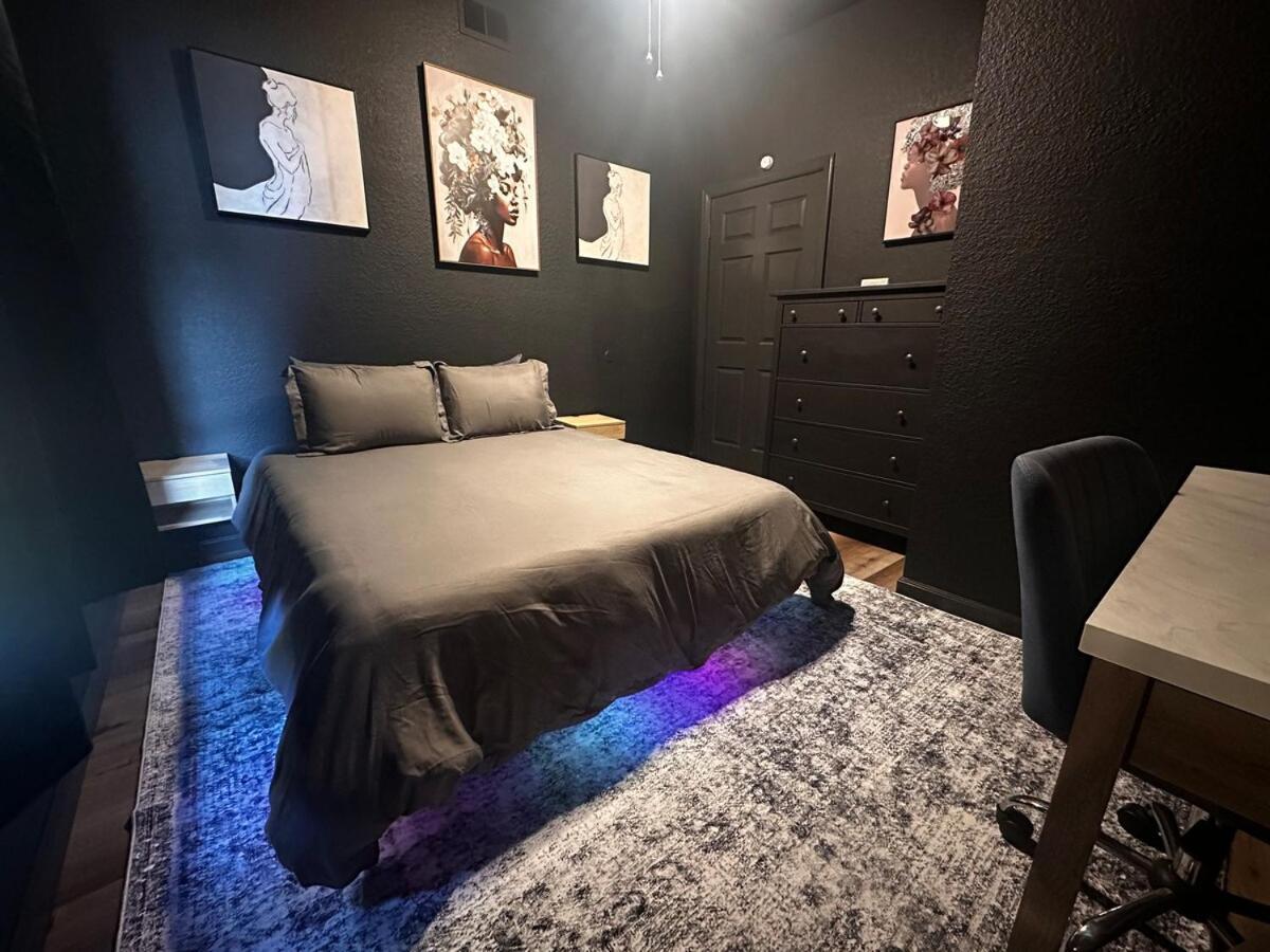 Chic Private Near Downtown & Little Italy