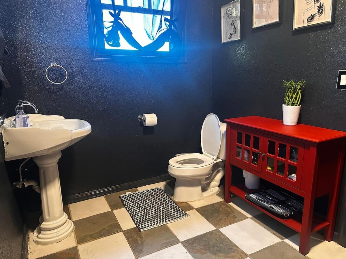 Chic Private Near Downtown & Little Italy San Diego