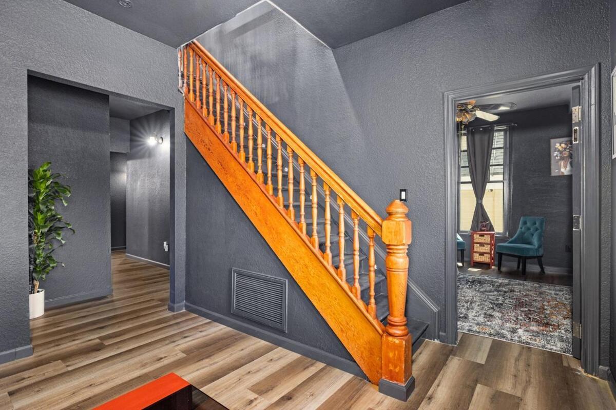 Homestay Chic Private Near Downtown & Little Italy