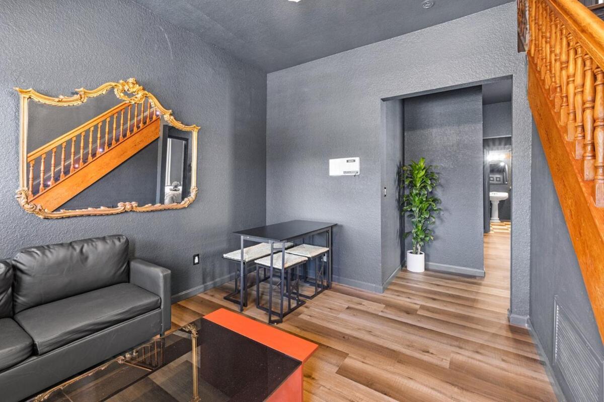 Chic Private Near Downtown & Little Italy